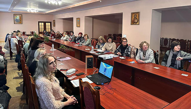На базі коледжу відбулося засідання обласного методичного обʼєднання викладачів хімії, біології та екології ЗФПО Львівщини