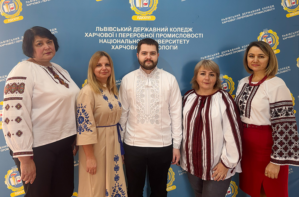 Це зображення має порожній атрибут alt; ім'я файлу grupa-gotel-web.jpg