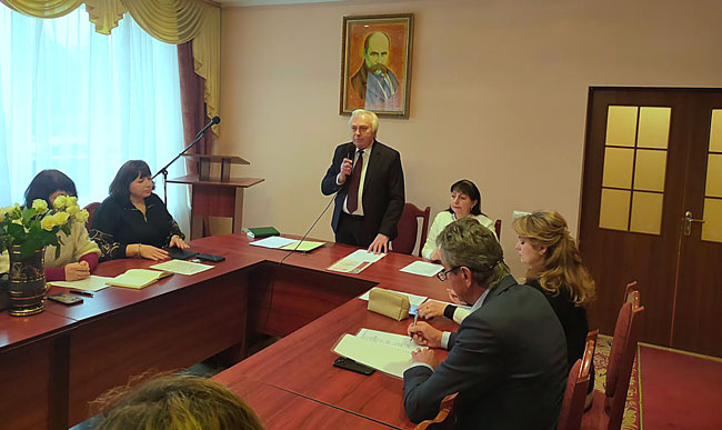 Засідання педагогічної ради: підсумки семестру та святкові привітання Засідання педагогічної ради: підсумки семестру та святкові привітання