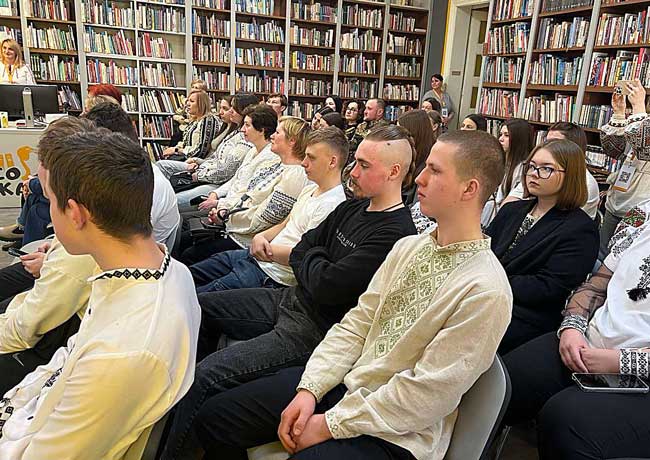 «Енеїда» в сучасному форматі: як наші студенти підкорювали літературно-гастрономічний олімп