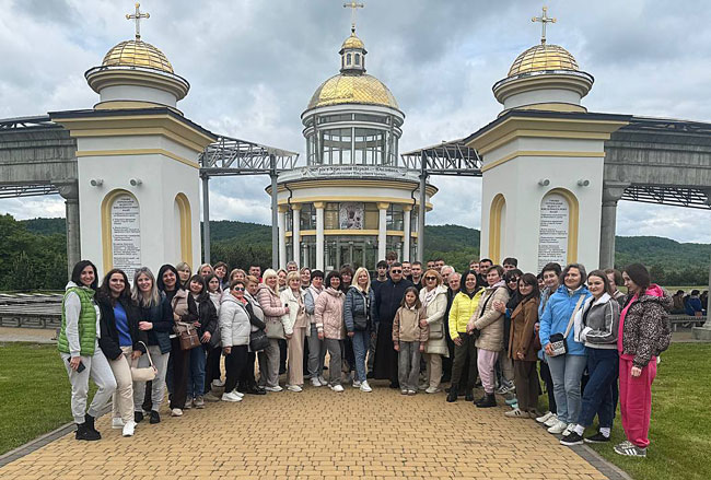 У гармонії з природою і душею: подорож до святинь і краси Карпат