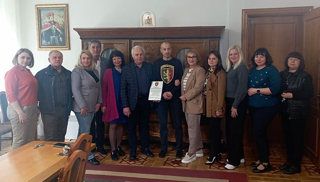 Зустріч, що гріє серце Зустріч, що гріє серце