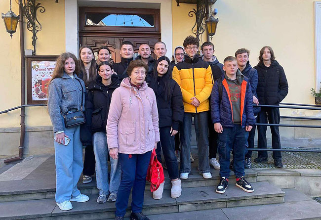 Ознайомлення зі спеціальністю