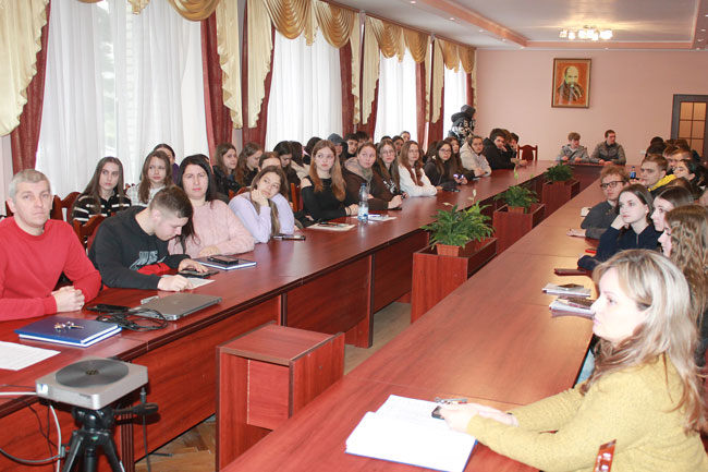 Знання, що захищають: студентська конференція з безпеки в інтернеті Знання, що захищають: студентська конференція з безпеки в інтернеті