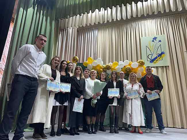 Шлях до успіху: випускники ВСП «ЛФКХПП НУХТ» отримали довгоочікувані дипломи