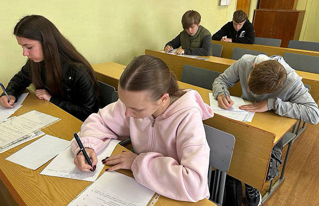 Олімпіада з хімії: крок до нових наукових звершень!